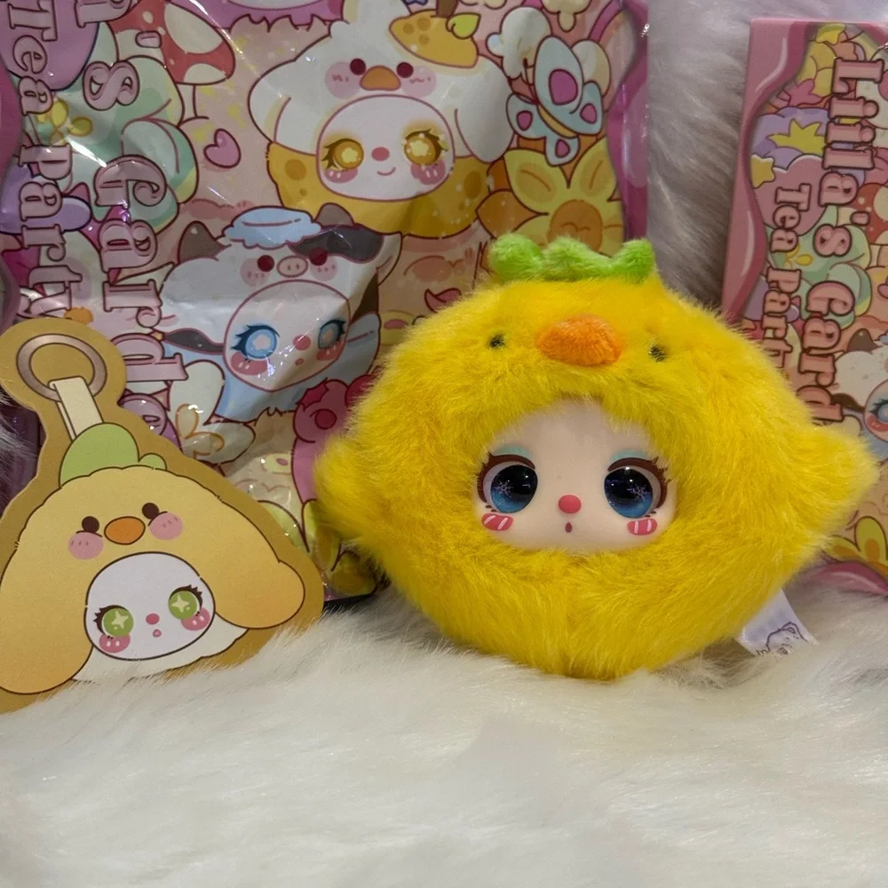 Liila’s garden tea party BANANA CHICKEN vinyl plush pendant new blind box - Picture 2 of 4